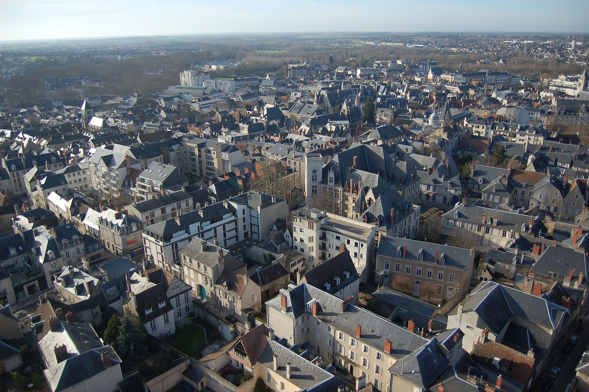 Bourges
